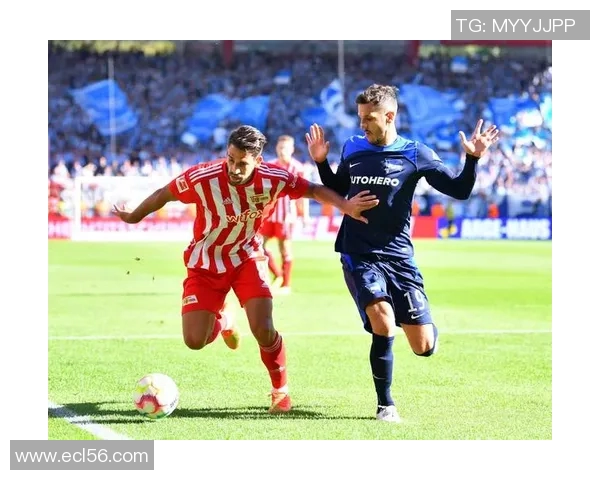 于帕梅卡诺强调球队防守出色目前专注于德甲联赛的挑战 于帕梅卡诺强调球队防守出色目前专注于德甲联赛的挑战