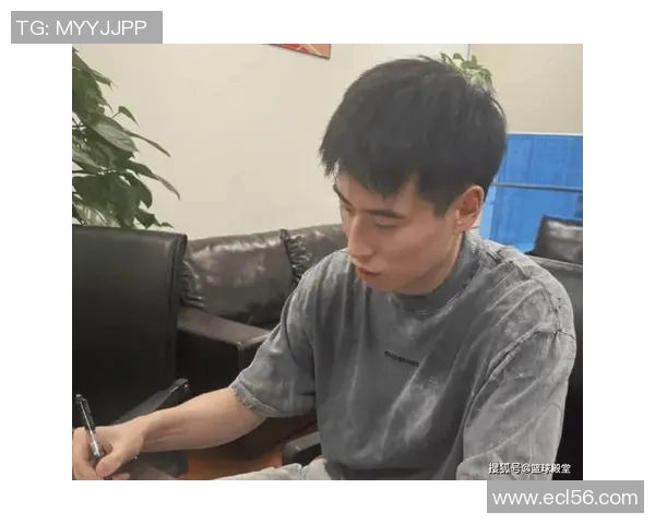 浙江队与程帅澎达成四年顶薪续约意向助力球队未来发展 浙江队与程帅澎达成四年顶薪续约意向助力球队未来发展